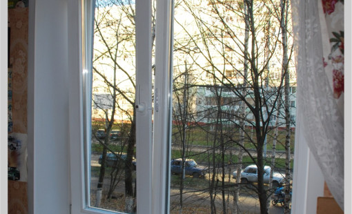 Деревянные окна со стеклопакетами от производителя